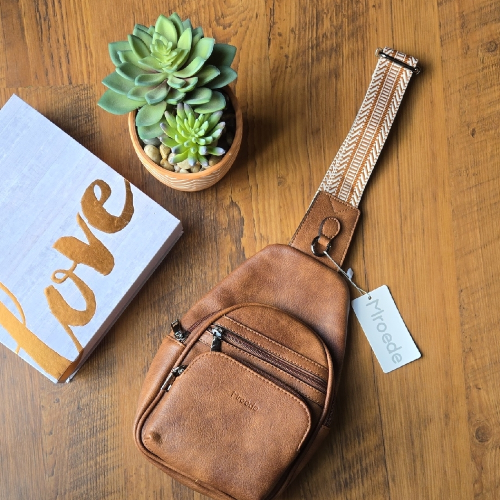 NEW Mroede Brown Leather Crossbody/Sling Bag